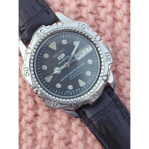 Vintage Seiko 5 Sports 7S36-0180 Automatic Watch | 37mm | Diver Classic Starfish